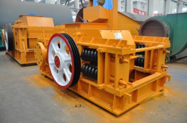 液壓對輥制砂機(jī)